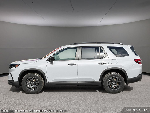 2025 Honda Pilot TrailSport in Cars & Trucks in Calgary - Image 4