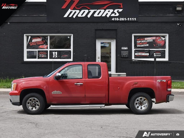 2013 GMC Sierra 1500 4WD Ext Cab 143.5" SL Nevada Edition | NO A in Cars & Trucks in City of Toronto - Image 3