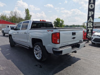 • Power_Steering • Power_Brakes • Power_Windows • Power_Mirrors • Power_Locks • Keyless_Entry • Air_... (image 2)