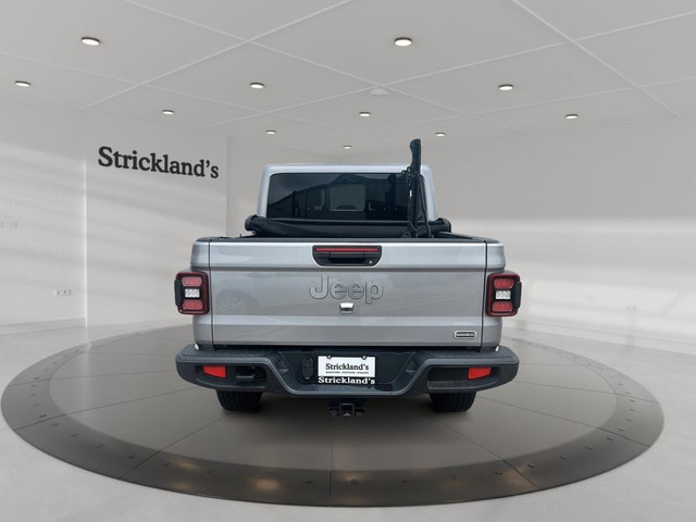 2020 JEEP GLADIATOR 4X4 OVERLAND 4X4 in Cars & Trucks in Stratford - Image 4