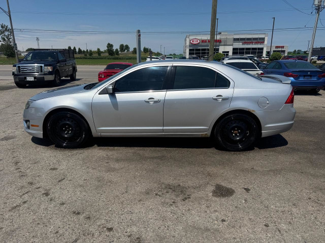 2012 Ford Fusion SE, AUTO, 4 CYL, WELL SERVICED, CERTIFIED in Cars & Trucks in London - Image 2