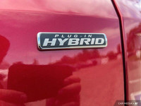 This Ford Escape delivers a Gas/Electric I-4 2.5 L/152 engine powering this Variable transmission. E... (image 7)