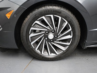 Just arrived and fully O'Regan's Green Light Certified this Sonata Ultimate Hybrid features a comple... (image 3)