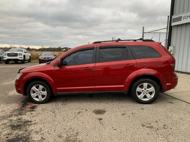 2010 Dodge Journey SXT LOW KM | V6 | UTILITY in Cars & Trucks in London - Image 2