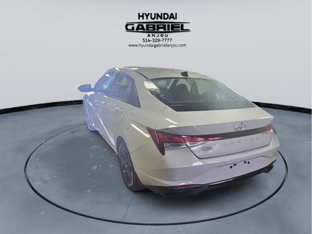 2021 Hyundai Elantra PREFERRED / SEL in Cars & Trucks in City of Montréal - Image 4