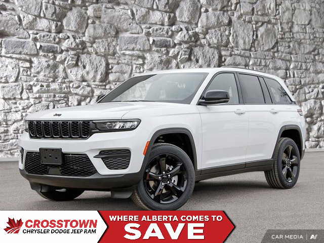 2025 Jeep Grand Cherokee Altitude | Remote Start | Apple CarPlay in Cars & Trucks in Edmonton