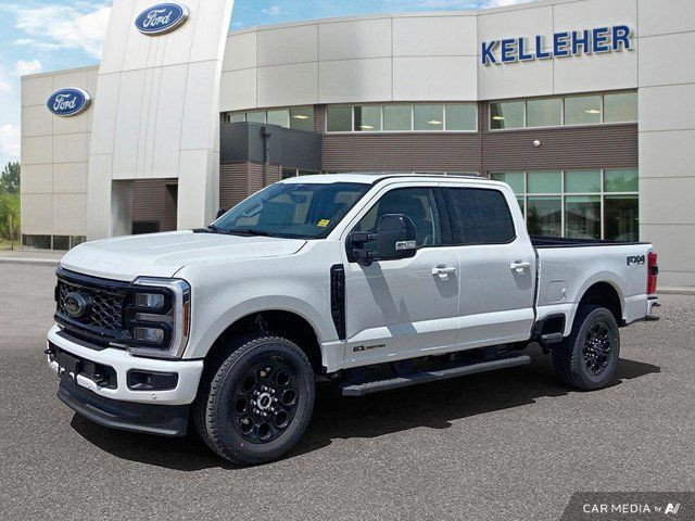 2025 Ford Super Duty F-350 SRW LARIAT in Cars & Trucks in Brandon