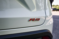 This 2024 Chevrolet Trax is for sale today. This SUV has 40,927 kms. It's white in colour and is com... (image 6)