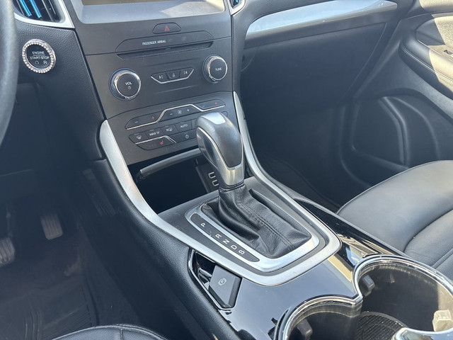 2016 Ford Edge in Cars & Trucks in Strathcona County - Image 3