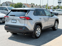 $257 bi-weekly for 84 months @ 8.49% OACThis 2022 Toyota RAV4 LE is the perfect everyday SUV. With o... (image 5)