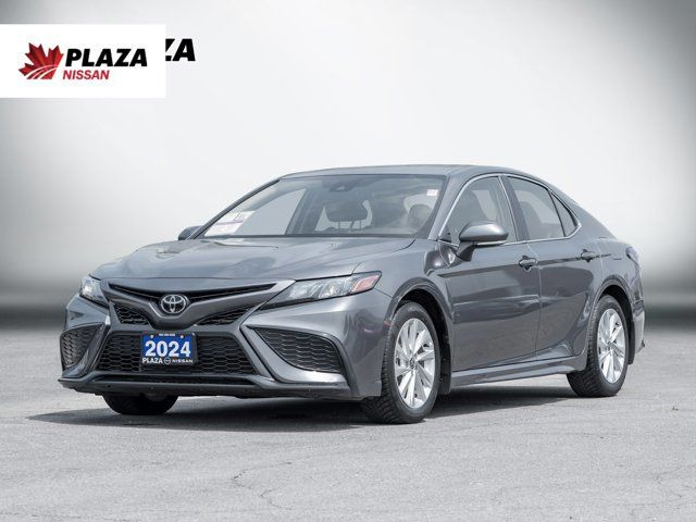 2024 Toyota Camry SE | Heated Seats | Low Mileage | Alloy Rims in Cars & Trucks in Hamilton