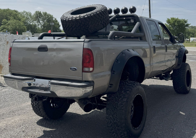 Super Cool Lifted 2002 Ford Super Duty F350!!!! in Cars & Trucks in St. Catharines - Image 4