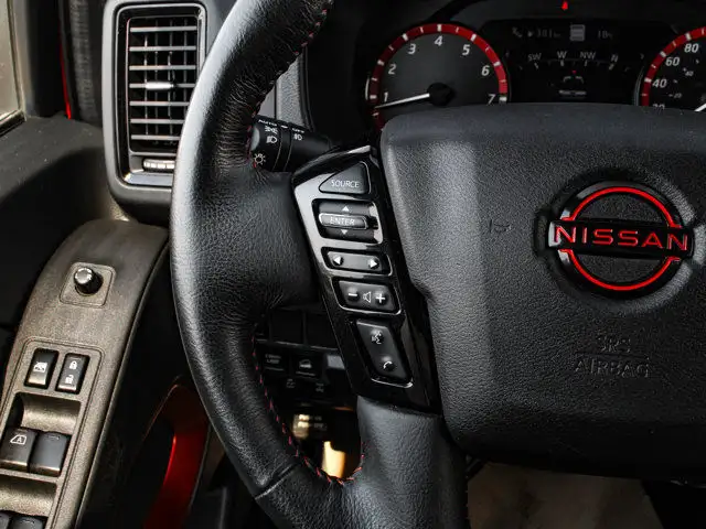 2023 Nissan Frontier PRO-4X 3.8L dans Autos et camions dans Ville d’Edmonton - Image 23