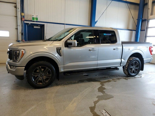  2022 Ford F-150 LARIAT W/TAILGATE STEP in Cars & Trucks in Moose Jaw - Image 3