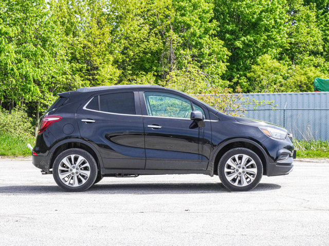 2020 Buick Encore Preferred- Rear Camera - AWD in Cars & Trucks in Barrie - Image 2