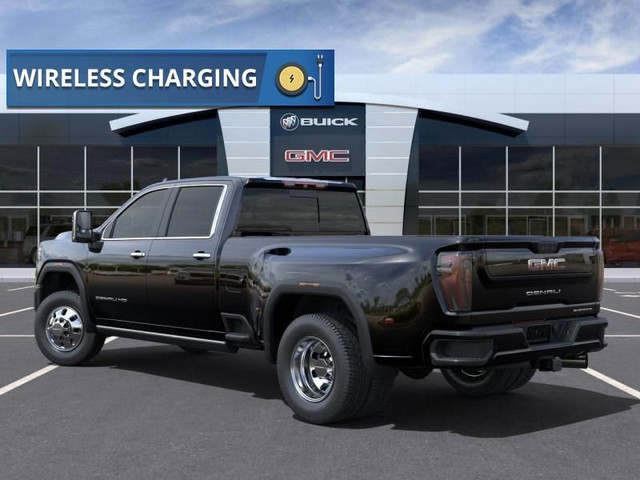 2025 GMC Sierra 3500HD Denali in Cars & Trucks in Mississauga / Peel Region - Image 3