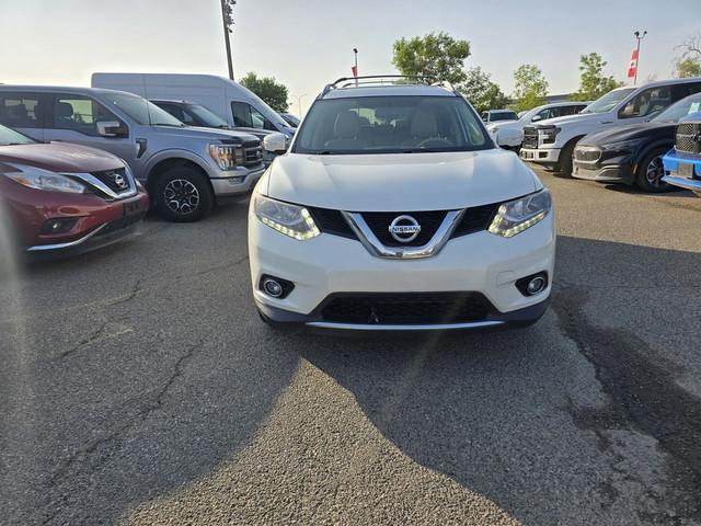2014 Nissan Rogue SL AWD | HEATED LEATHER | SUNROOF | NAV in Cars & Trucks in Calgary - Image 2