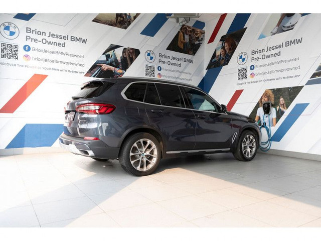 2019 BMW X5 xDrive40i in Cars & Trucks in Vancouver - Image 4