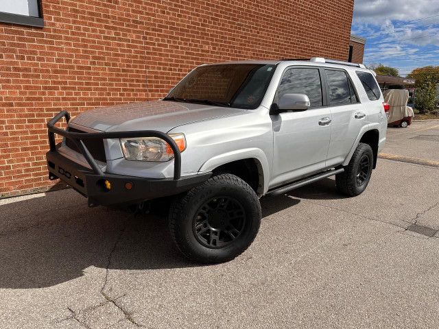 2013 Toyota 4Runner Limited, Lift Kit, Metal Bumper in Cars & Trucks in Oakville / Halton Region - Image 2