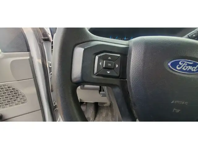 2021 Ford E-450 E-450 - 16Ft Box - 7.3L V8 Gas - Btooth/Camera in Cars & Trucks in City of Toronto - Image 11