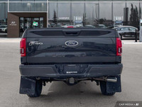 Command the road in this 2017 Ford F-150 Lariat Crew Cab, boasting a powerful 3.5L V6 EcoBoost engin... (image 4)