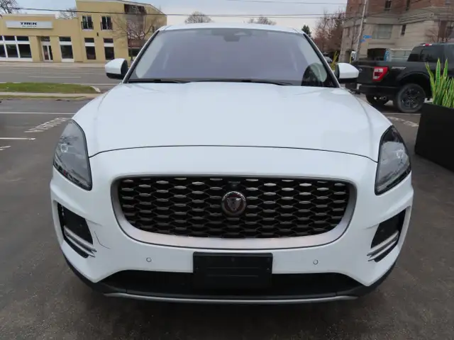 2021 Jaguar E-PACE SE P250 AWD - Navigation - 1 OWNER CAR !!! in Cars & Trucks in Oakville / Halton Region - Image 7