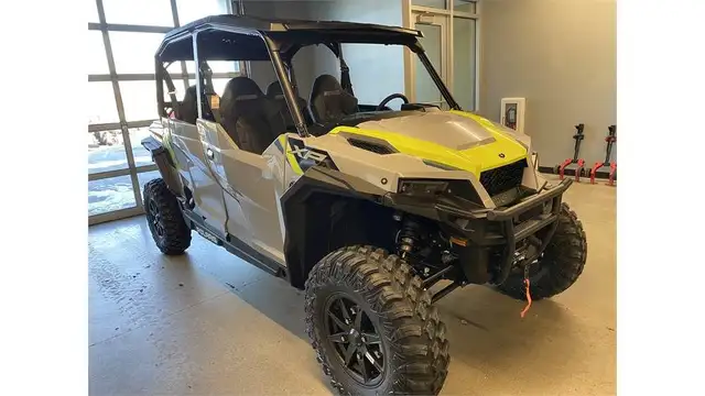 2023 POLARIS GENERAL XP 4 1000 SPORT (FINANCING AVAILABLE) in ATVs in Kelowna - Image 3