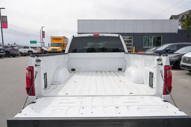 2024 Ford F-150 XLT | No Accidents | 400 HP EcoBoost | V6 Engine in Cars & Trucks in Calgary - Image 12
