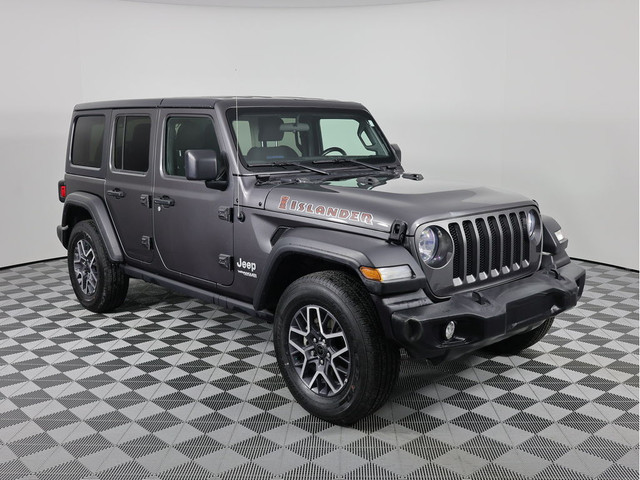 2021 Jeep Wrangler UNLIMITED \"ISLANDER EDITION\" in Cars & Trucks in Calgary - Image 3