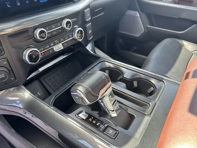 2023 Ford F-150 LARIAT**4X4**LEATHER** in Cars & Trucks in Mississauga / Peel Region - Image 24