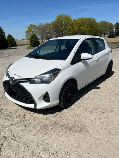 2015 Toyota Yaris LE