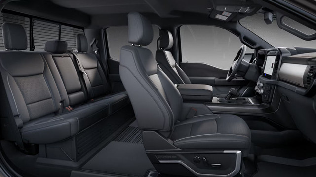 2025 Ford F-150 LARIAT | BLACK APP PKG | TOW PKG | FX4 PKG | BLI in Cars & Trucks in Calgary - Image 4