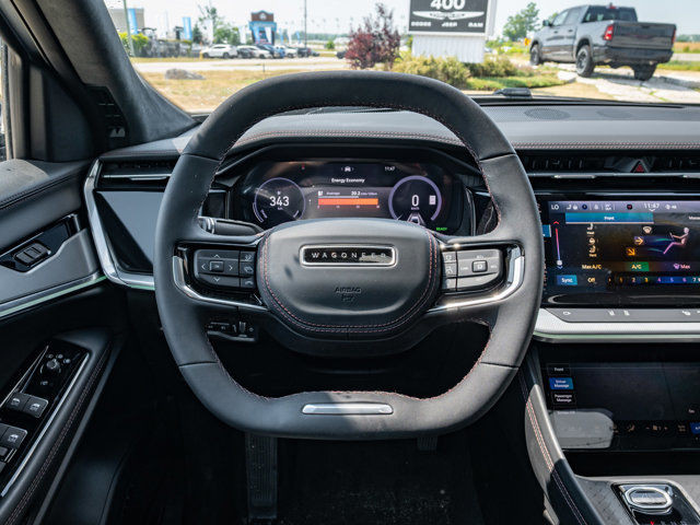 2025 Jeep Wagoneer S Premium in Cars & Trucks in Barrie - Image 2
