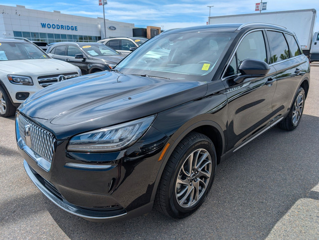 2022 Lincoln Corsair Standard 2.0T, NAVIGATION, SUNROOF, LEAT... in Cars & Trucks in Calgary