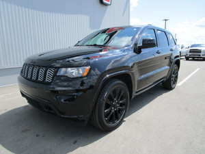 2018 Jeep Grand Cherokee Altitude IV **INCLUDES 1 YEAR OR 20,000 KM POWERTRAIN WARRANTY**
