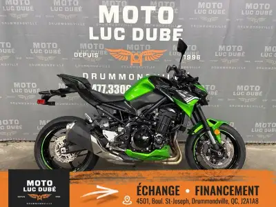 Kawasaki Z900 ABS 2020 SEULEMENT 1 496 KM FREINS ABS TRACTION CONTROL NOUS OFFRONS UNE GARANTIE DE 3...
