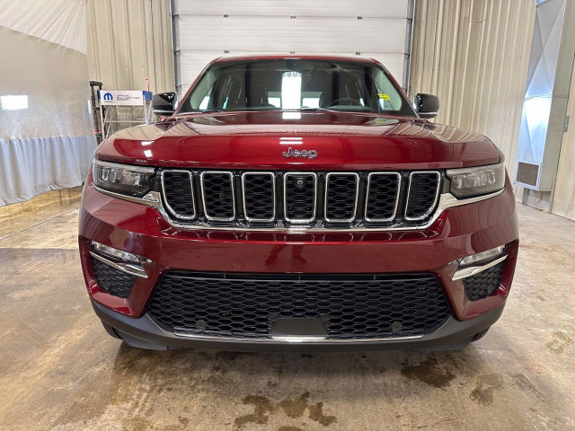 2023 Jeep Grand Cherokee 4xe in Cars & Trucks in Strathcona County - Image 2