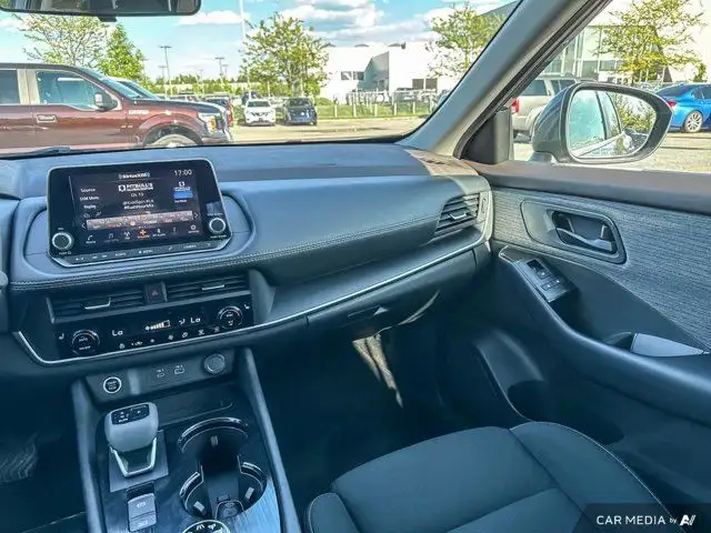 2023 Nissan Rogue dans Autos et camions dans Ottawa - Image 14