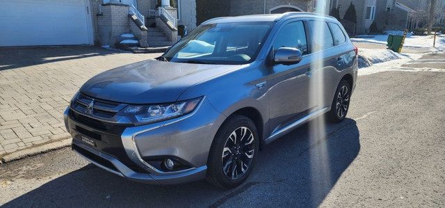 2018 Mitsubishi Outlander PHEV PHEV Touring GT Sport amazing con in Cars & Trucks in City of Montréal - Image 2