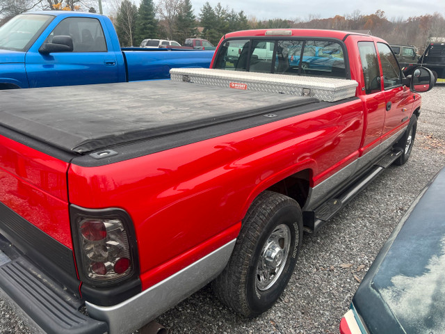 1995 Dodge RAM BR2500 in Cars & Trucks in St. Catharines - Image 4