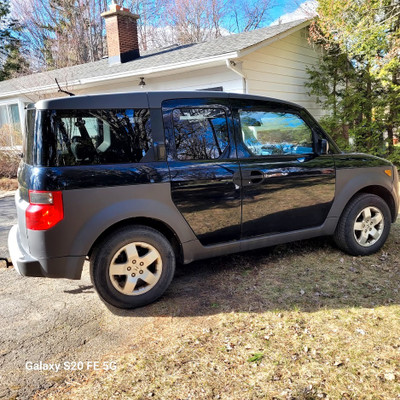 2004 Honda Element Basic