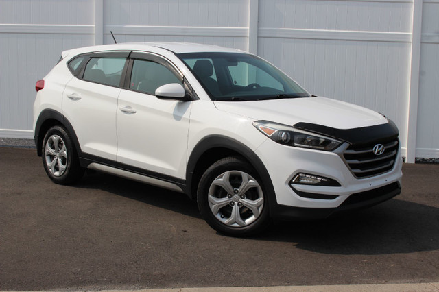 2017 Hyundai Tucson HtdSeats | Cam | Bluetooth | Aux | USB | Key in Cars & Trucks in Saint John - Image 2