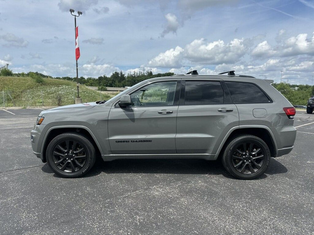 2021 Jeep Grand Cherokee ALTITUDE | CLEAN CARFAX | CARPLAY | BAC in Cars & Trucks in Oakville / Halton Region - Image 2