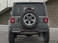 2021 Jeep Wrangler Unlimited Saraha 4x4 comes well equipped with several options: Leather Seats, Col... (image 3)