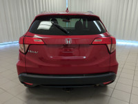Dare to turn heads with the style and versatility of our 2016 Honda HR-V EX-L AWD presented in Milan... (image 6)