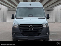 Mercedes-Benz Rive-Sud, la destination Mercedes-Benz par excellence. Bienvenue en première classe. D... (image 7)