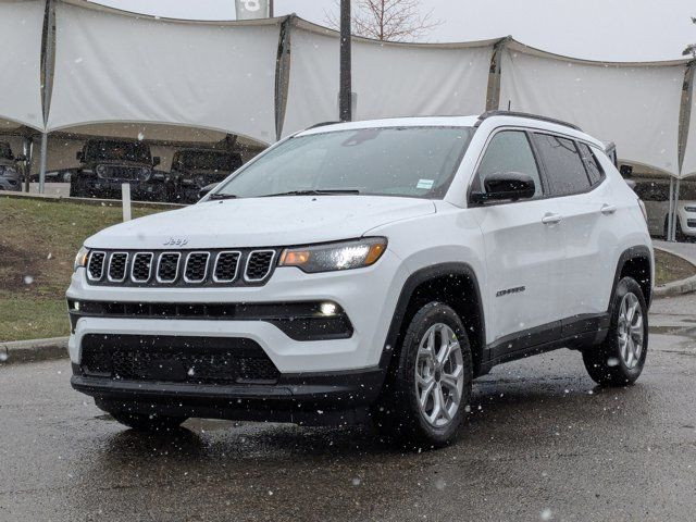 2025 Jeep Compass North - Heated seats & Steering - Driver in Cars & Trucks in Calgary - Image 3