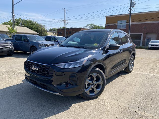2025 Ford Escape ST-Line in Cars & Trucks in Edmonton - Image 2
