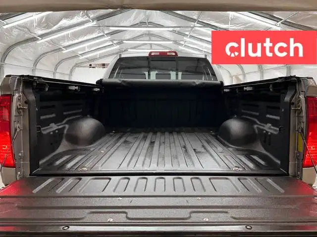 2017 Toyota Tundra SR5 Plus Double Cab 6 1/2 ft 4x4 w/ Nav, Heat in Cars & Trucks in Ottawa - Image 39