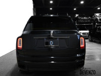 VENDU!!! Black Badge Cullinan, Black Diamond on Bespoke Interior Yellow, 22'' Part Polished Black Ba... (image 4)